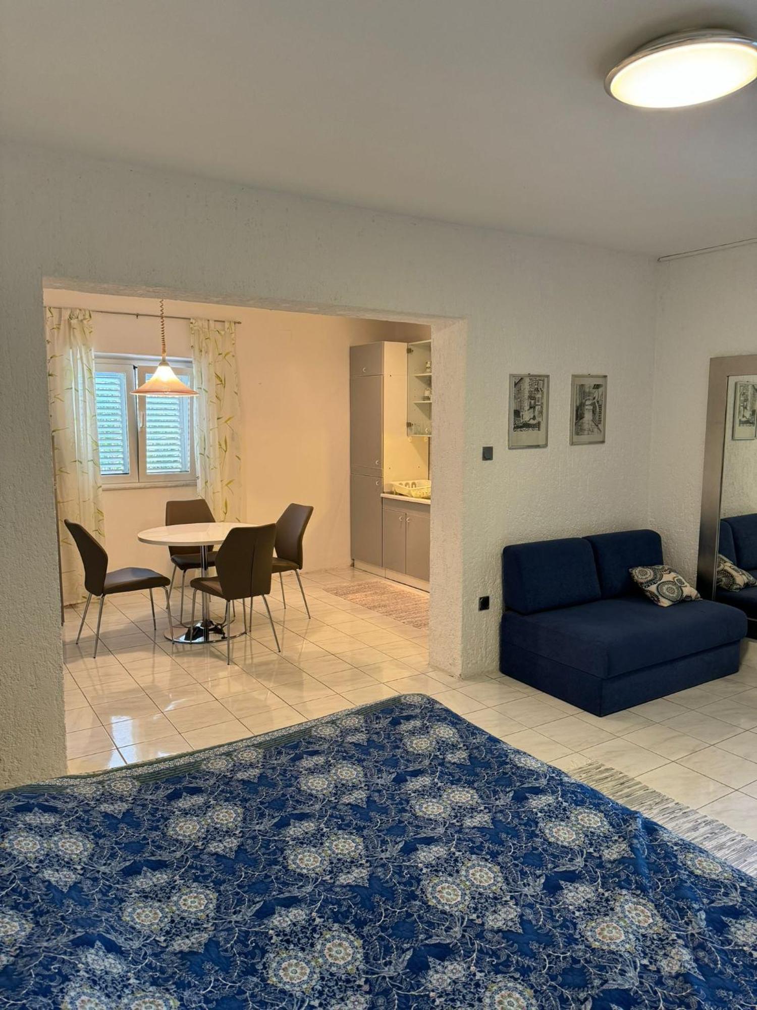 Apartamento Kucer Krk Town
